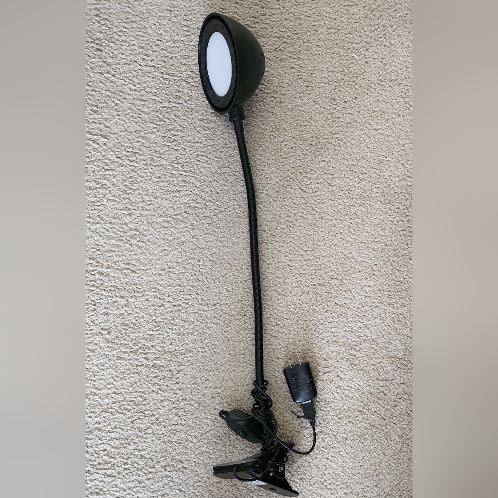 Black Flexible Clip-On LED Lamp